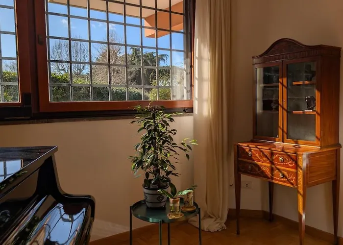The Garden House Apartment